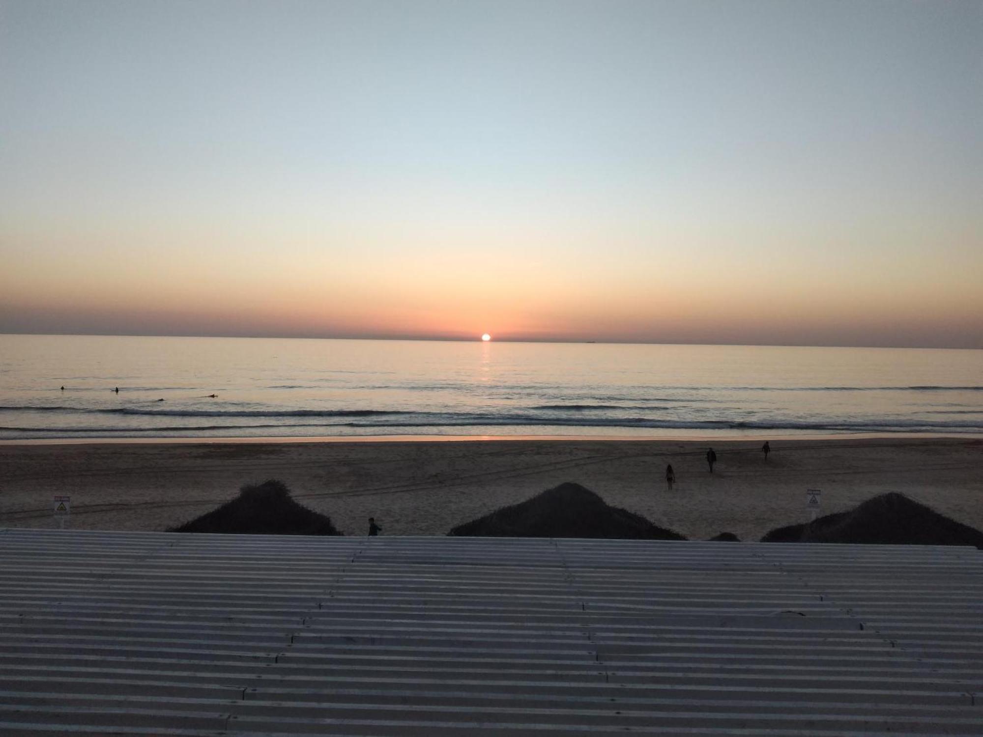 The View - Sea, Surf And Lisbon Apartman Costa de Caparica Kültér fotó